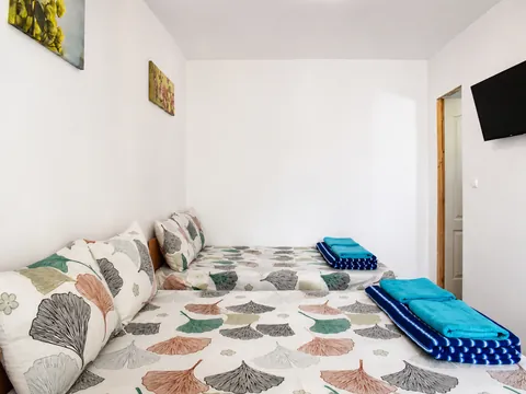 Camera 6 - Tripla - imaginea 3